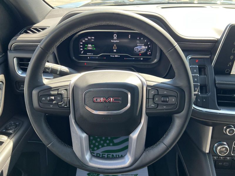 2023 Gmc Yukon SLT photo 21