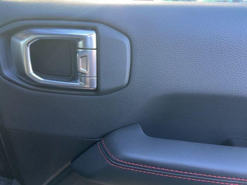 2025 Jeep Wrangler 4-door Rubicon