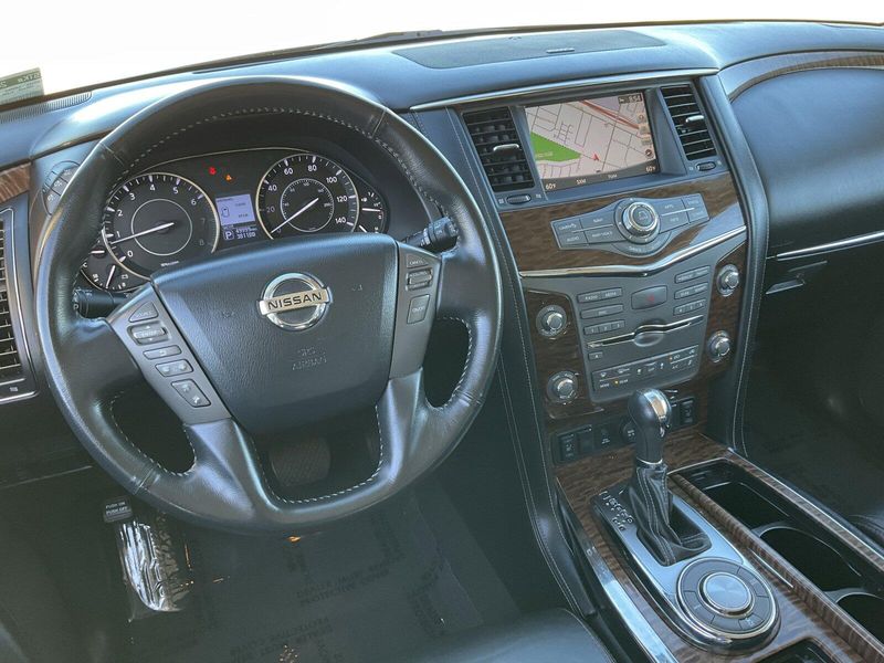 2018 Nissan Armada SLImage 29