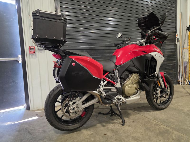 2022 Ducati Multistrada V4 S 