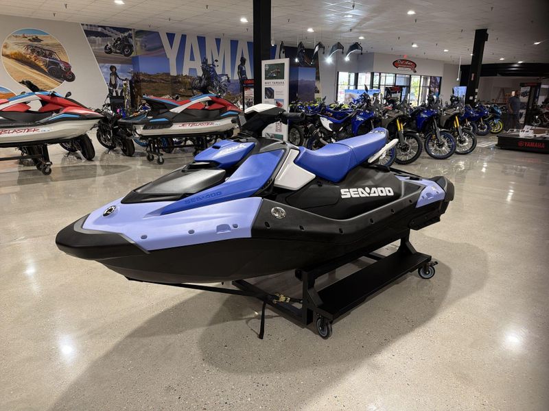 New 2026 Sea-Doo SPARK FOR 3 CONVENIENCE PACKAGE Image 14