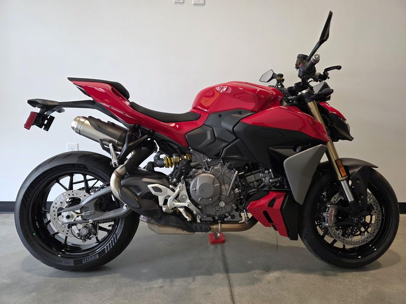 New 2026 Ducati Streetfighter V2 