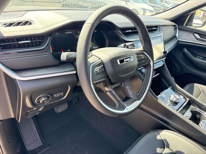 New 2026 Jeep Grand Cherokee Limited 4x4