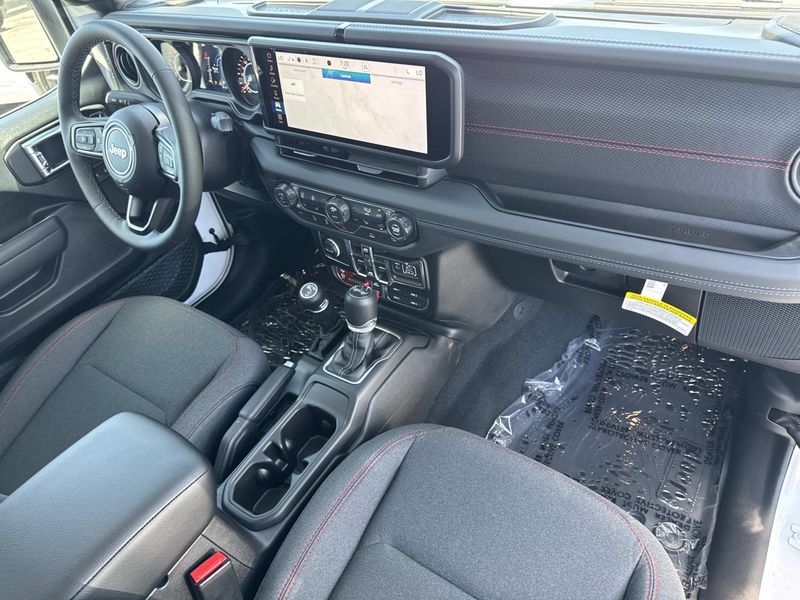 New 2026 Jeep Wrangler 4-door Rubicon