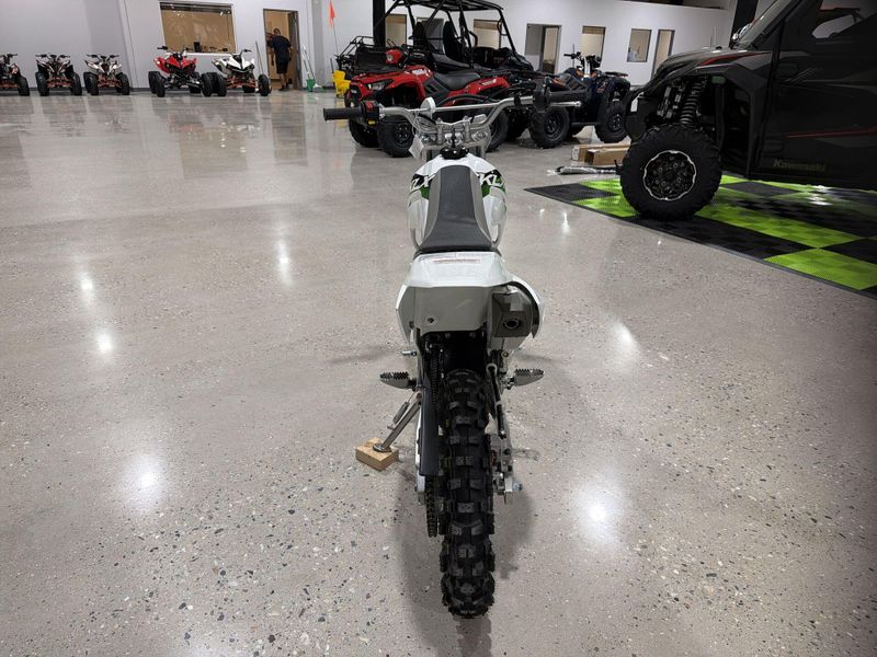 New 2026 Kawasaki KLX140R Image 16