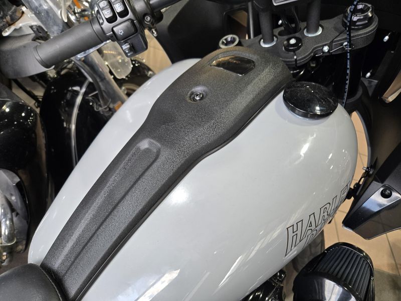 USED 2024 HARLEY SOFTAIL LOW RIDER ST Image 12