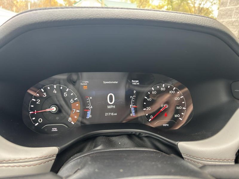 Used 2023 Jeep Compass LimitedImage 10