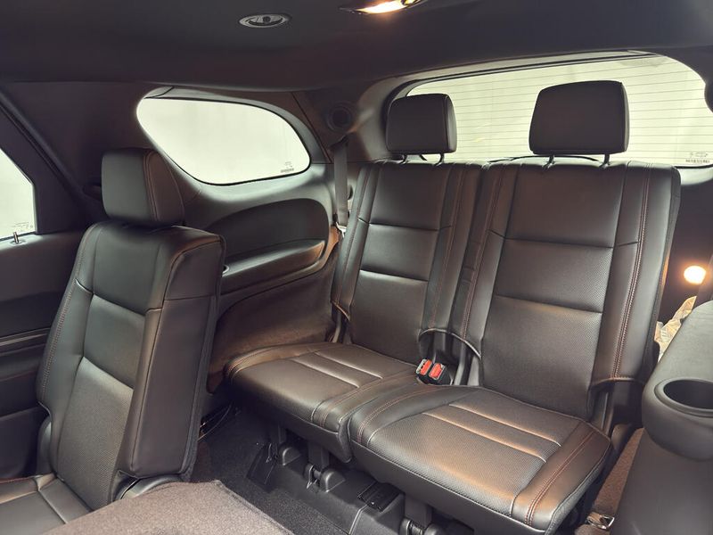 New 2026 Dodge Durango Gt Plus Awd Hemi V8Image 14