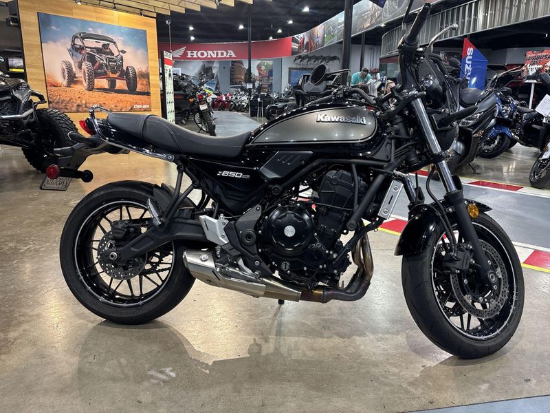 Used 2024 Kawasaki Z650 ABS Image 11