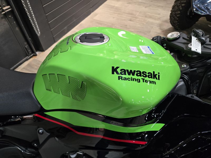 2021 Kawasaki NINJA ZX 6R Image 12