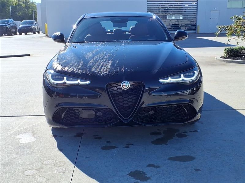 New 2025 Alfa Romeo Giulia RwdImage 4