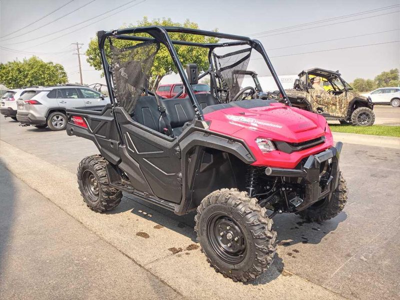 2025 Honda PIONEER 1000 