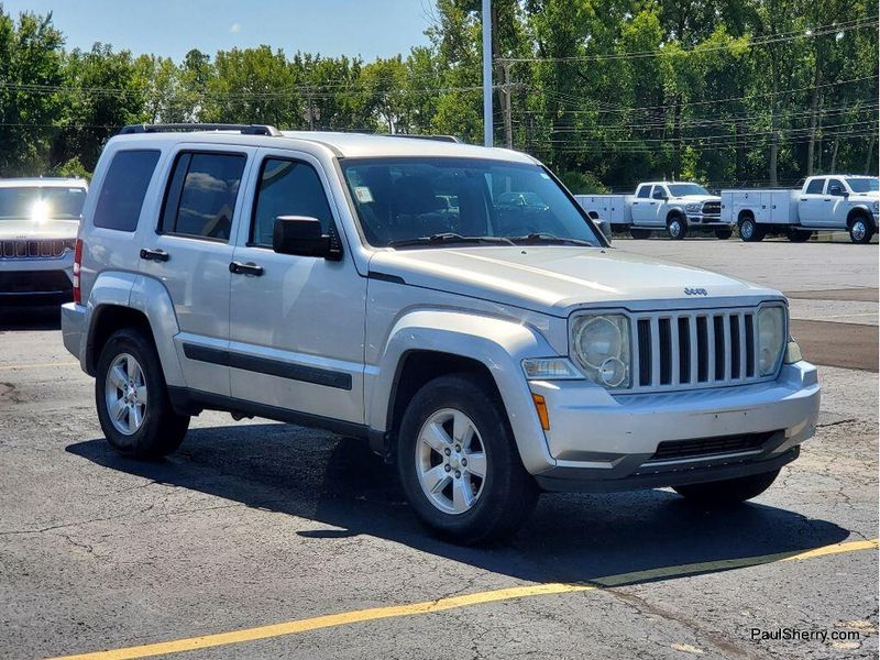 Used 2011 Jeep Liberty SportImage 14