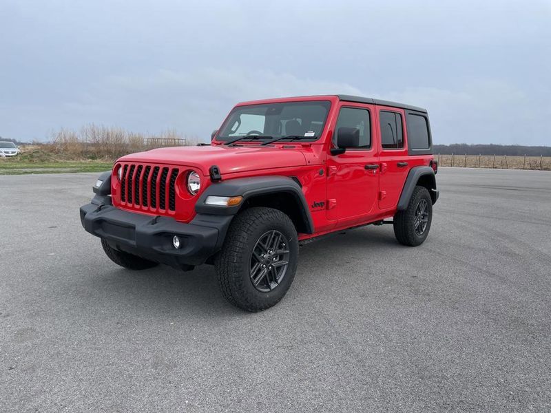 2024 Jeep Wrangler Unlimited Sport RHD photo 3
