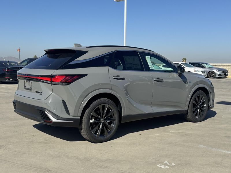 New 2026 Lexus RX 350h F SPORT DesignImage 11
