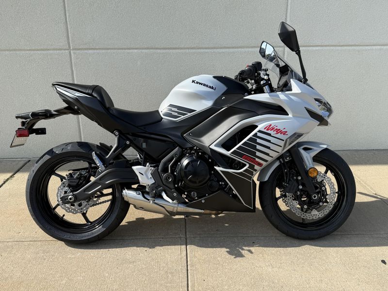 2026 Kawasaki NINJA 650 ABSImage 2