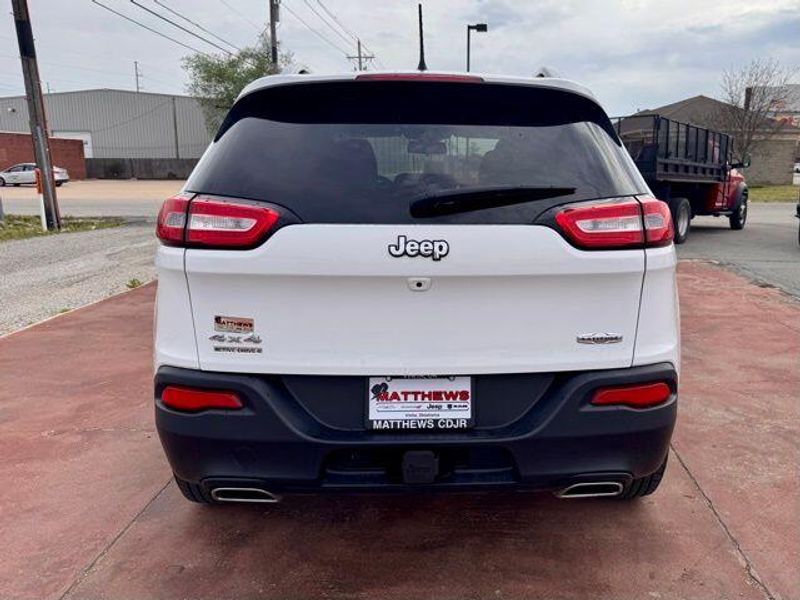Used 2015 Jeep Cherokee LatitudeImage 6