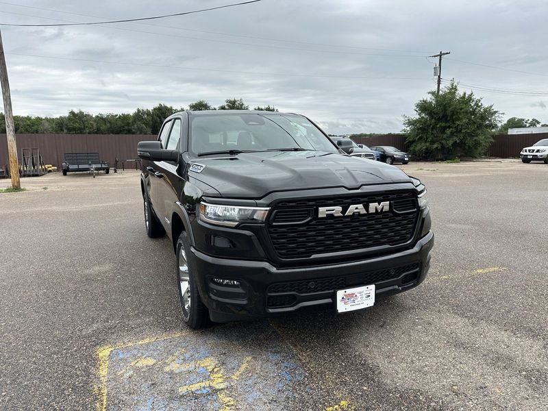 2025 RAM 1500 Big Horn Crew Cab 4x4 5