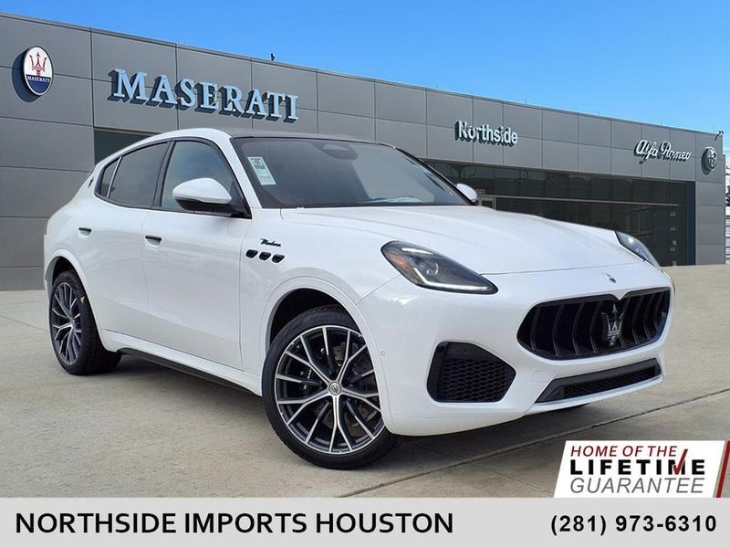 New 2026 Maserati Grecale ModenaImage 1