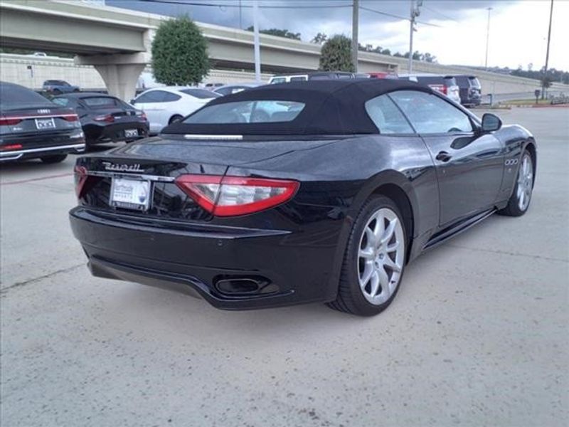 2013 Maserati GranTurismo SportImage 11