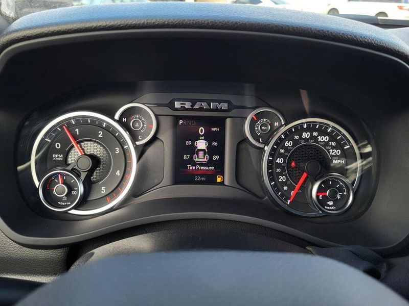2025 RAM 2500 Tradesman Crew Cab 4x4 6