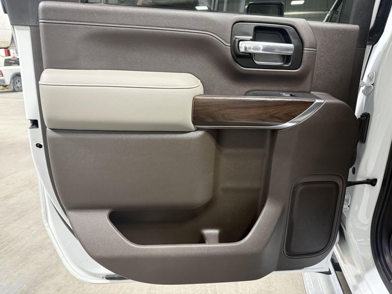 Used 2020 GMC Sierra 2500HD SLTImage 16