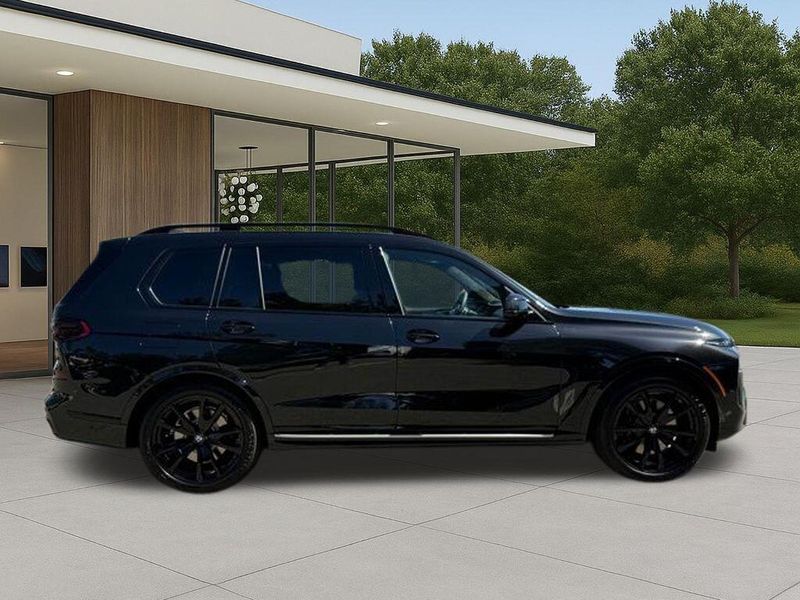 New 2026 BMW X7 xDrive40iImage 7