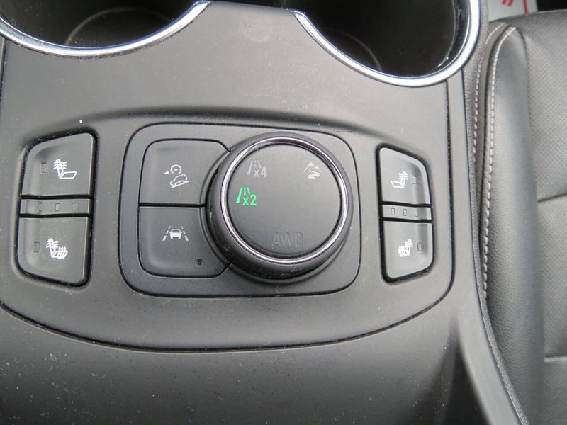 2023 GMC Terrain SLT AWD 4dr SUVImage 21