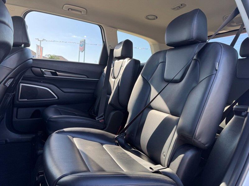 Used 2024 Kia Telluride SImage 15