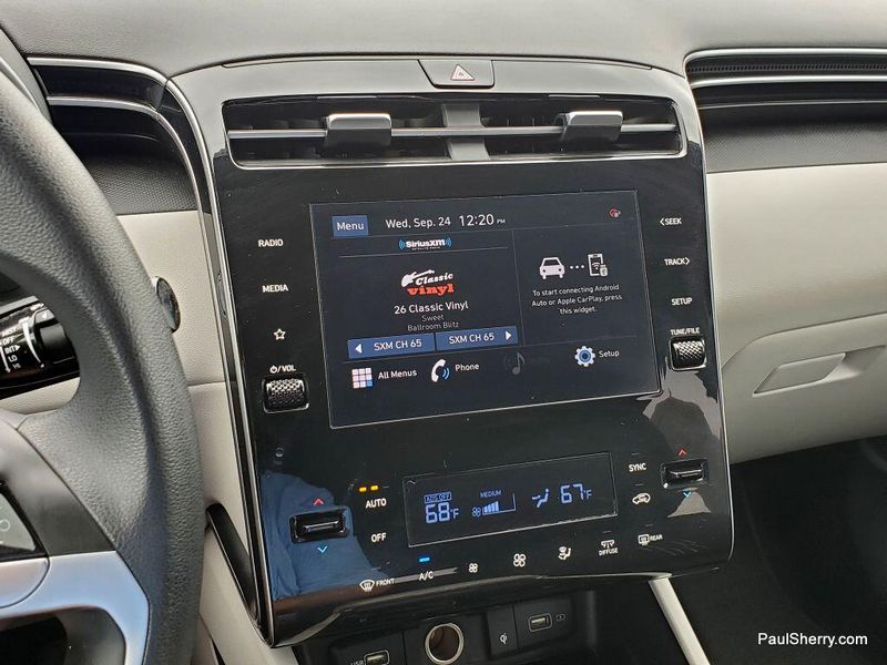 2024 Hyundai Tucson SEL photo 25