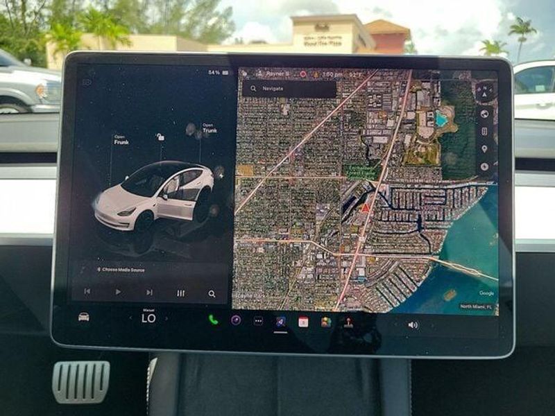 2022 Tesla Model 3 Performance photo 23