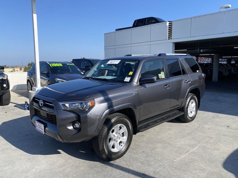 2023 Toyota 4Runner SR5Image 8