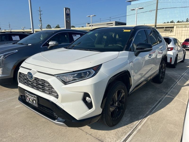 2020 Toyota RAV4 Hybrid XSEImage 1