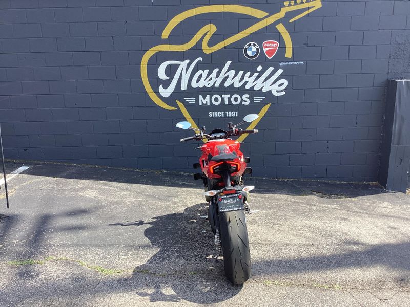 2022 Ducati Streetfighter V4 
