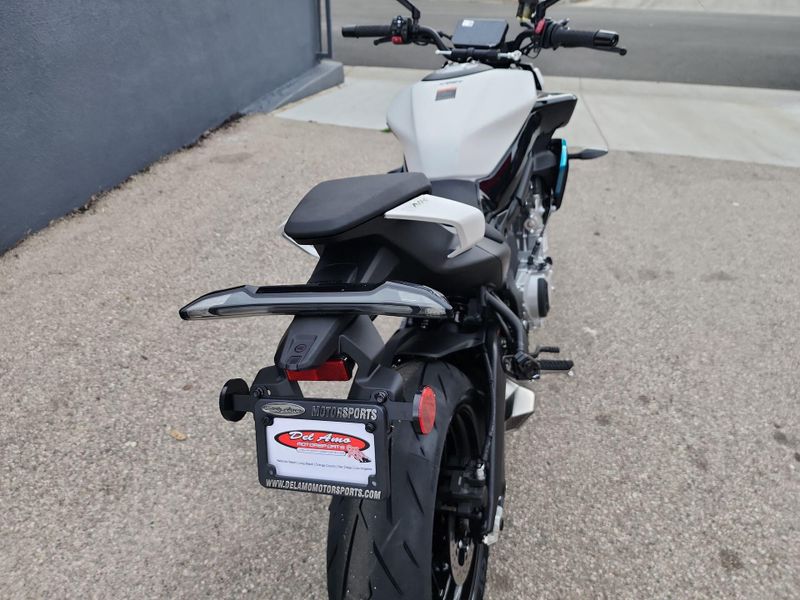 New 2026 CFMOTO 675NK Image 13