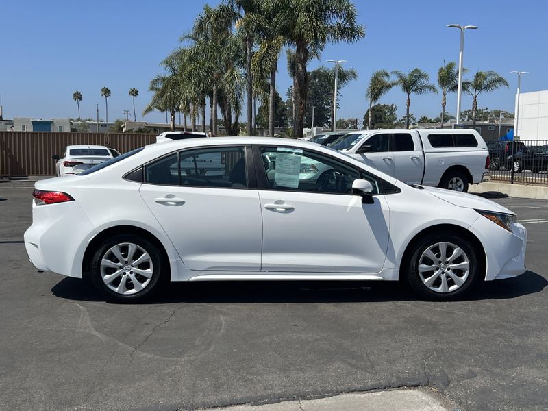 Used 2022 Toyota Corolla LEImage 25