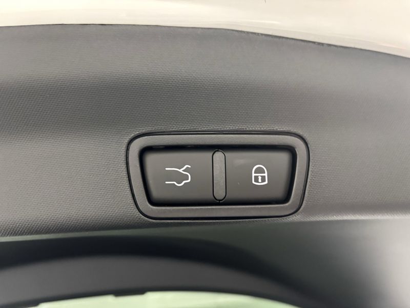 New 2025 Alfa Romeo Stelvio AwdImage 14