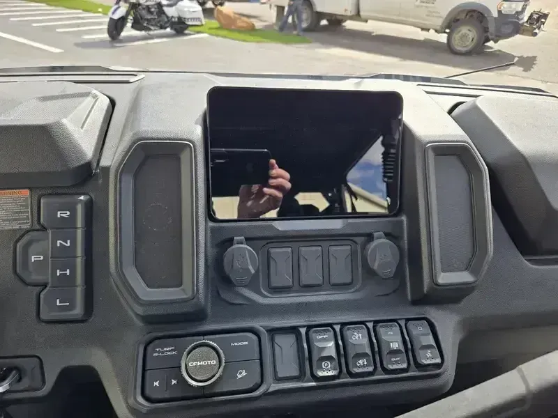 NEW 2026 CFMOTO UFORCE U10 XL PRO Image 18