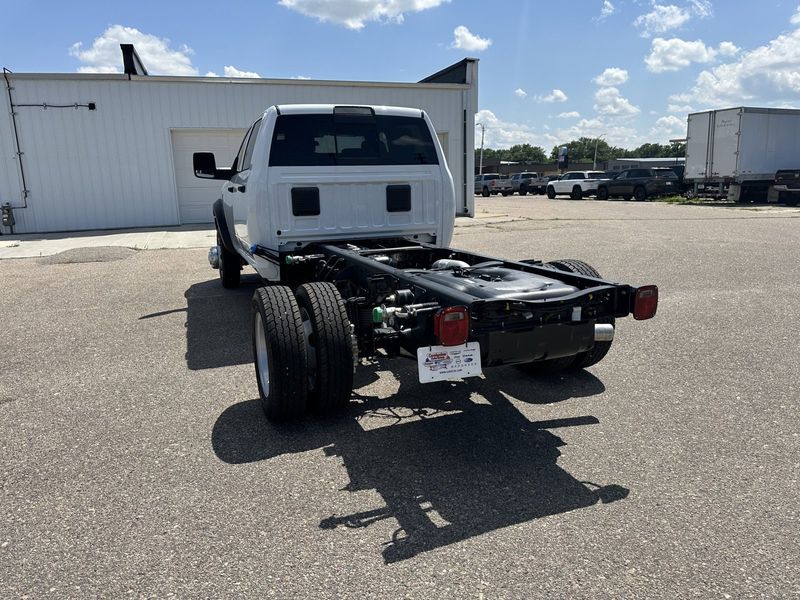 2024 RAM 5500 Tradesman Chassis Crew Cab 4x4 60