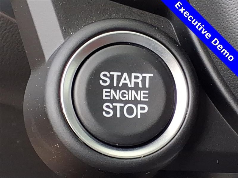 New 2025 Alfa Romeo Stelvio AwdImage 21