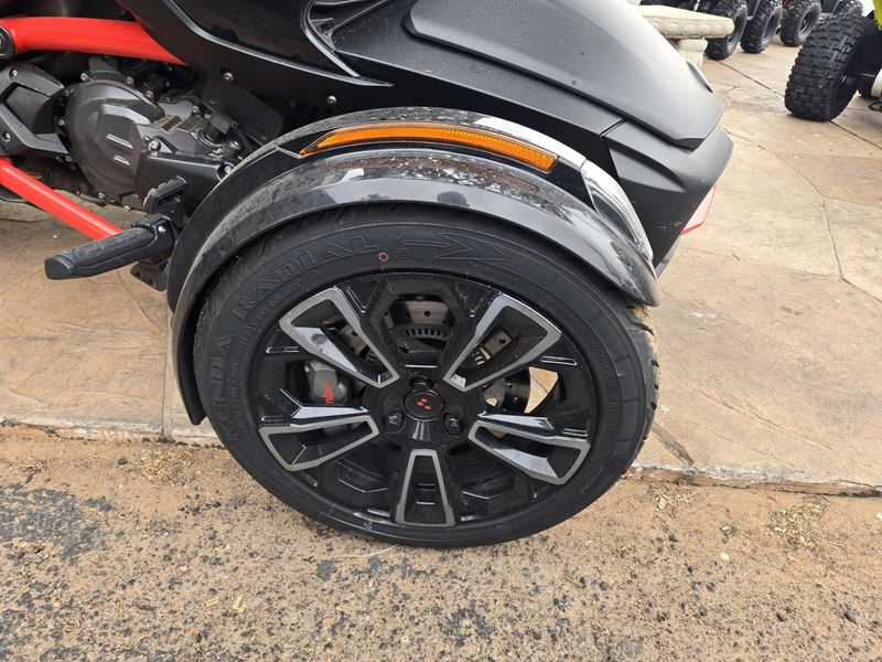 USED 2024 CAN-AM SPYDER F3 Image 17