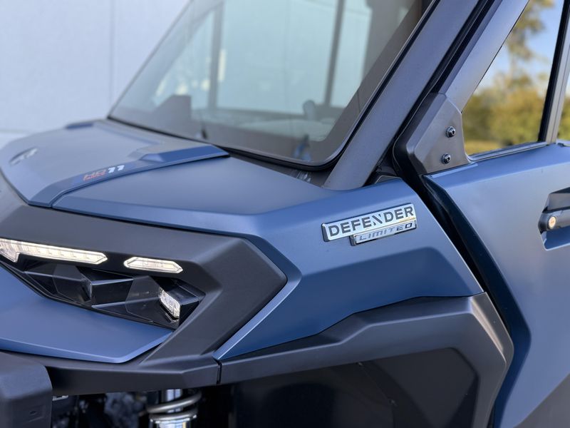 2026 Can-Am DEFENDER MAX LIMITED HD11Image 7