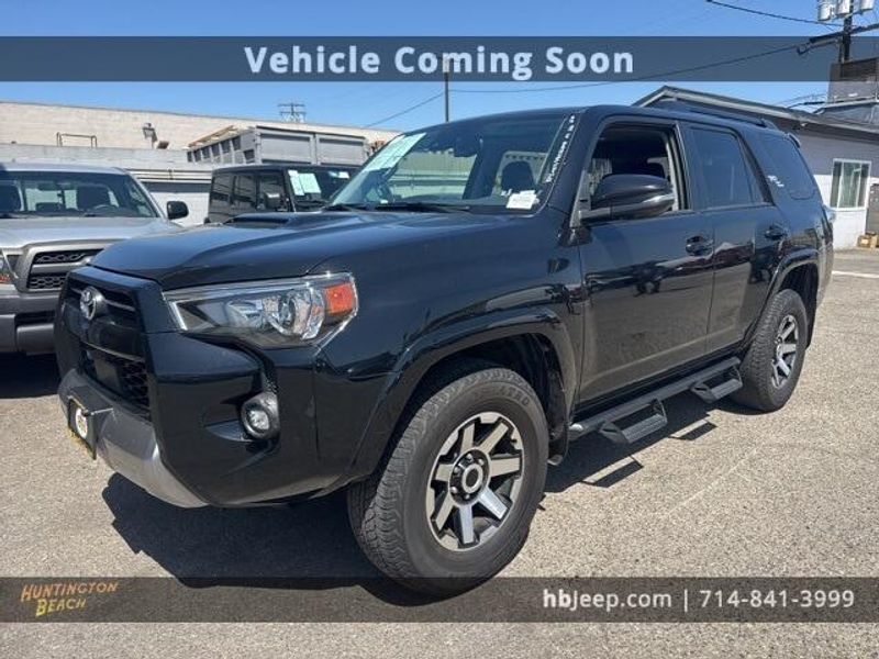 2023 Toyota 4Runner TRD Off-Road PremiumImage 1