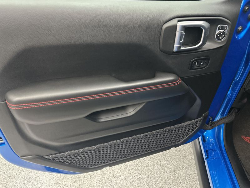 New 2026 Jeep Wrangler 4-door Rubicon XImage 4