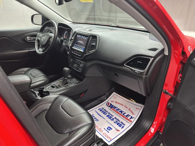 Used 2019 Jeep Cherokee TrailhawkImage 20
