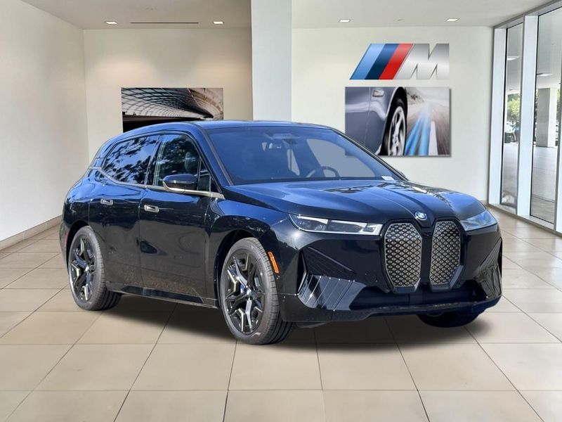 2025 BMW iX M60Image 3