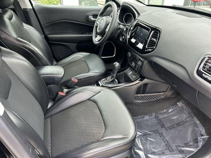 Used 2021 Jeep Compass AltitudeImage 12