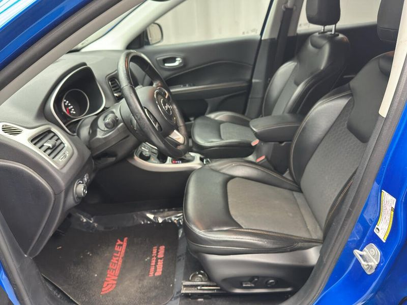 Used 2018 Jeep Compass LatitudeImage 9