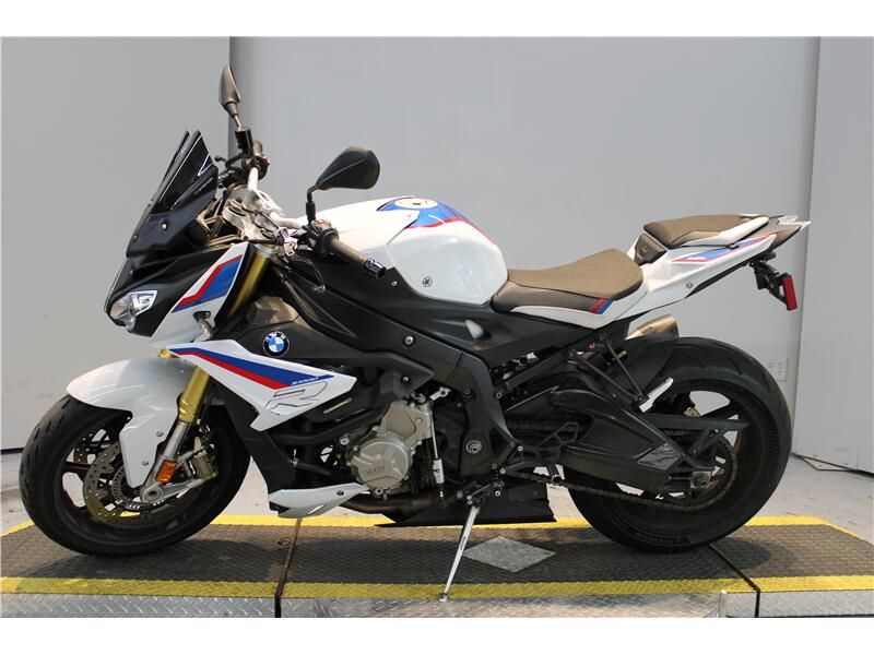 Used 2017 BMW S 1000 R Image 2