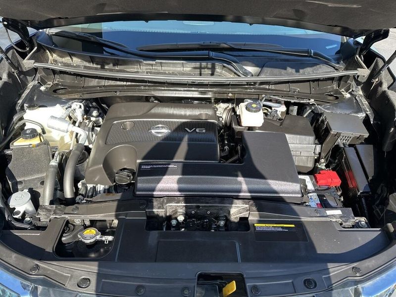 Used 2023 Nissan Murano PlatinumImage 15